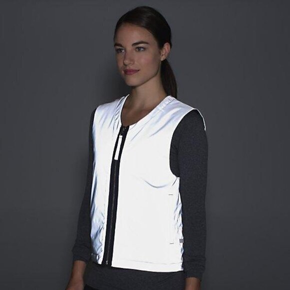 LULULEMON Light Bright Reflective Reversible Vest Size XS - Picture 1 of 12
